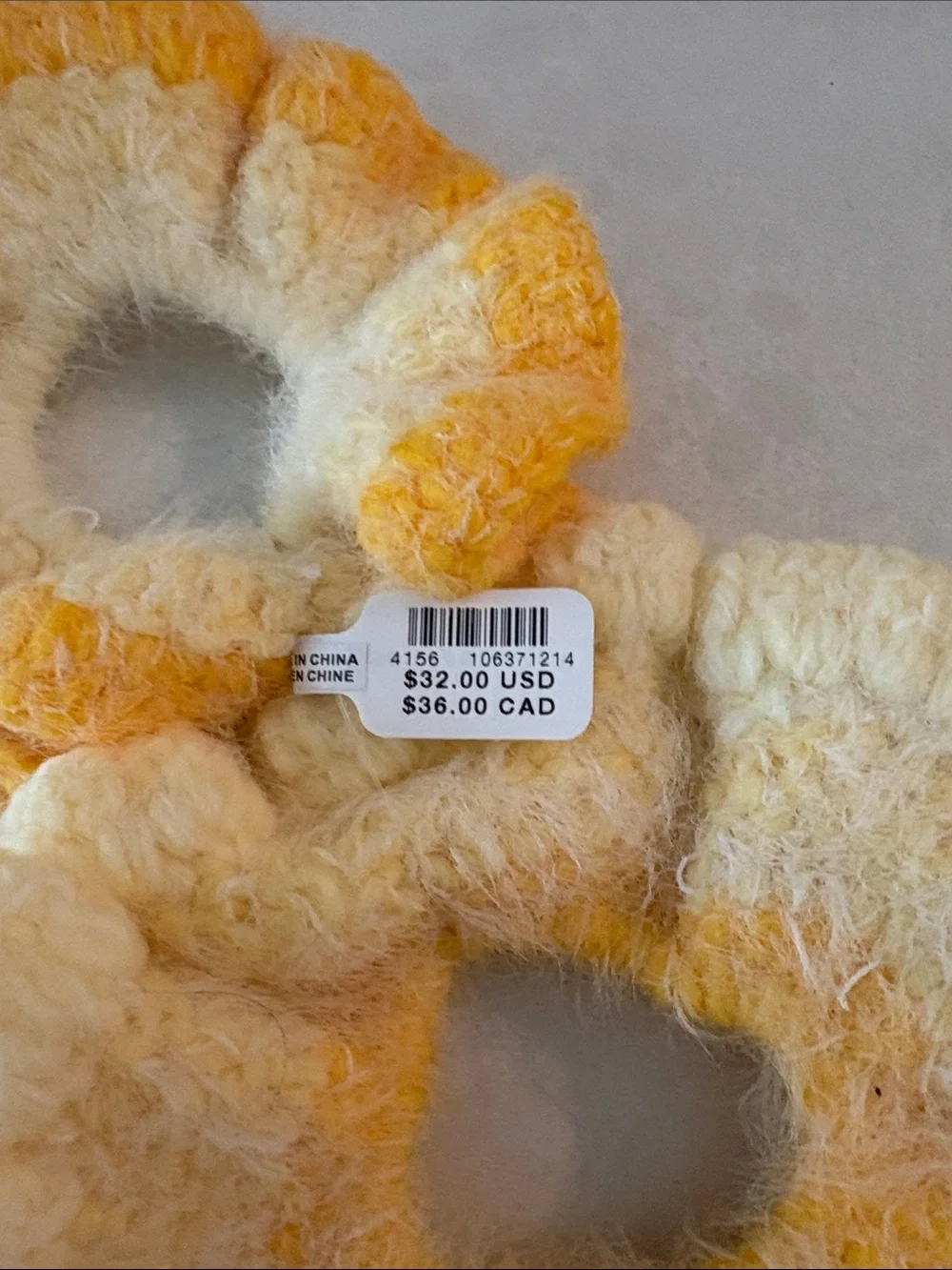 Anthropologie Yellow & Cream Crochet Scrunchies (Set of 2)